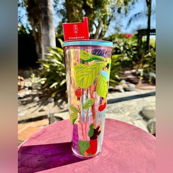 NEW STARBUCKS LIMITED EDITION CELEBRATING TOGETHERNESS AND JOY IN THE EV… - Picture 5 of 9